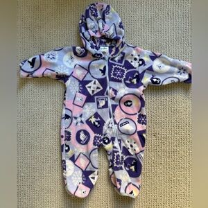 Columbia Infant Sz 12M Fleece Hooded Suit Purple Pink Geometric Penguin Print